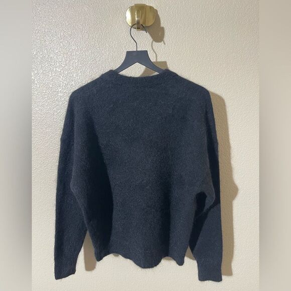 Sold  - Picture 2 of 6